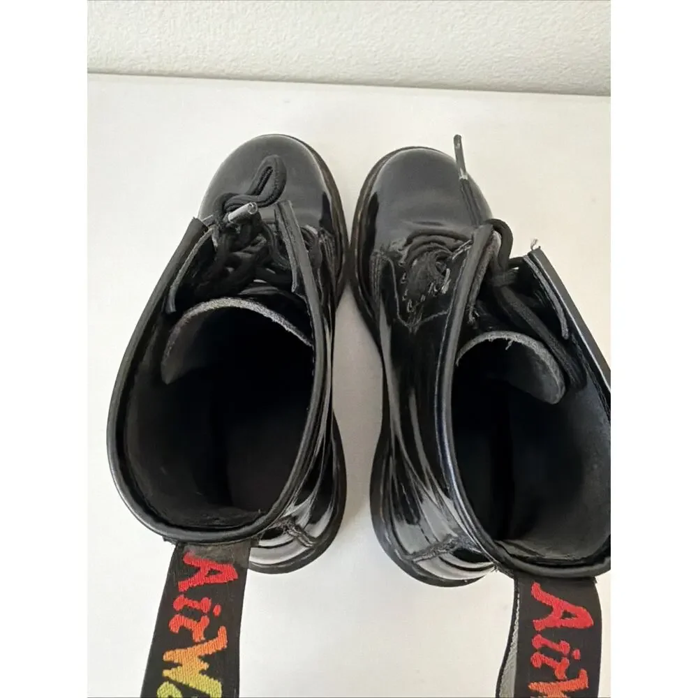 Dr Martens Patent Leather Rainbow US 7 boots 8-eye 1460 doc pride flag stitching